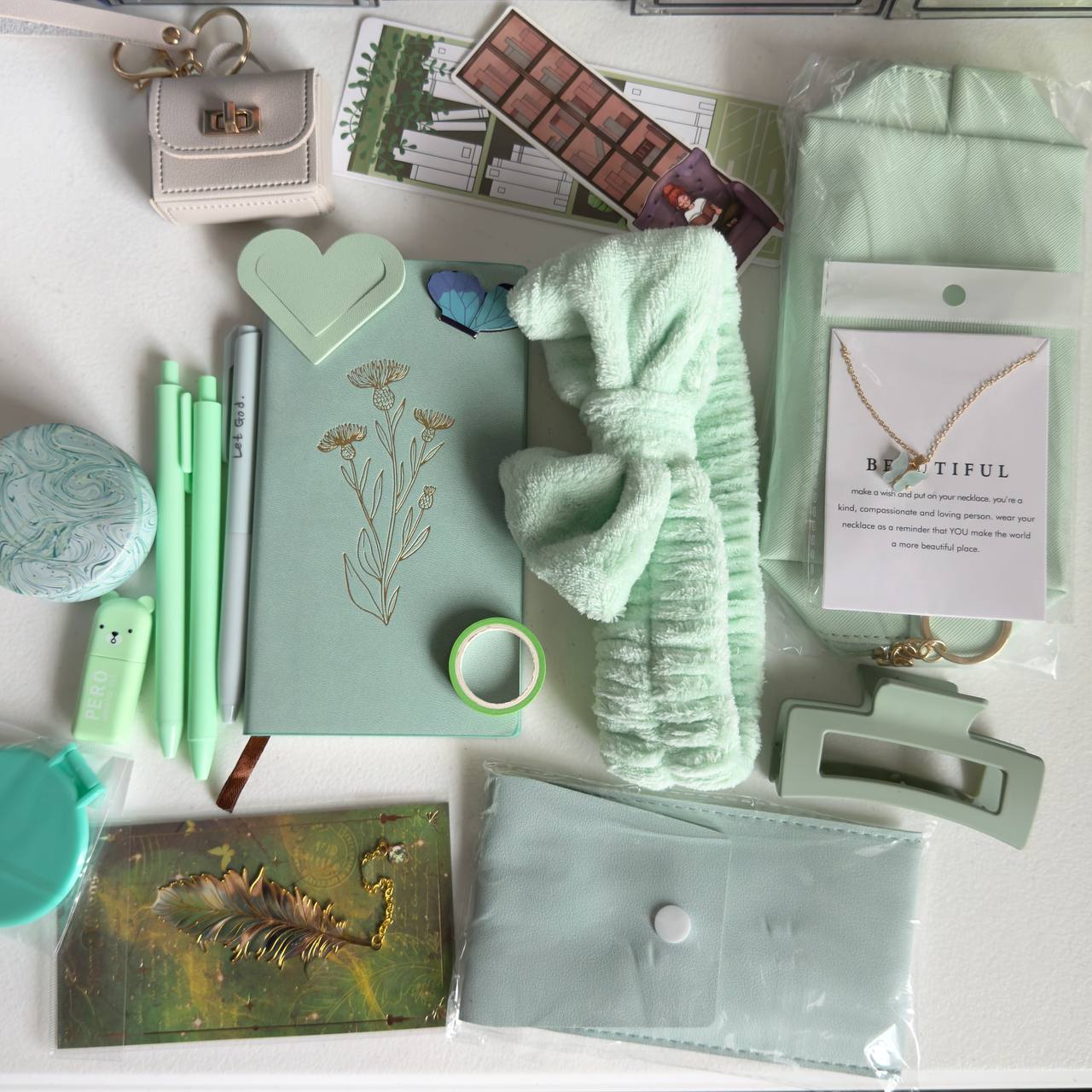 mint aesthetic / calm vibes💚