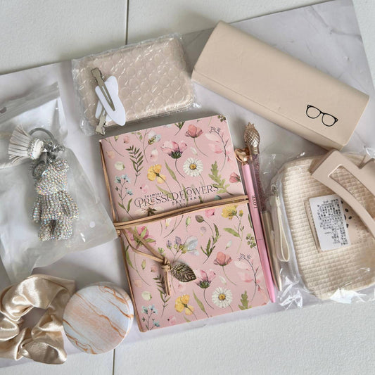 Cute Stationery & Accessories Gift Set