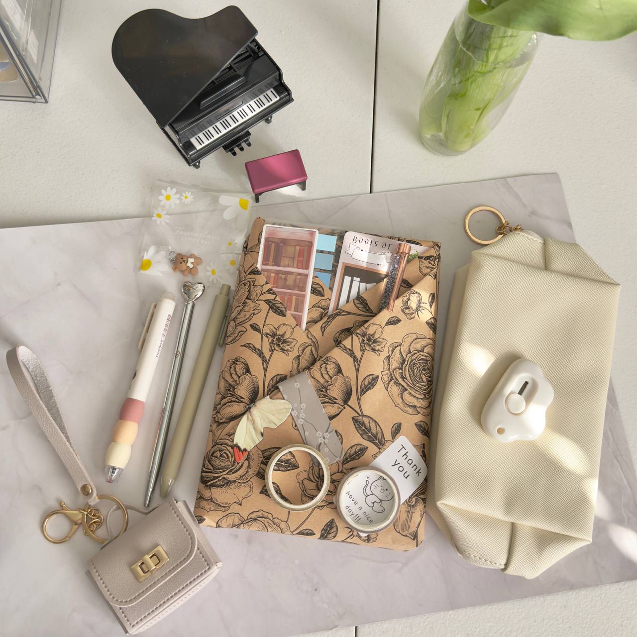 Secret Book Stationery Gift Set 📖✨